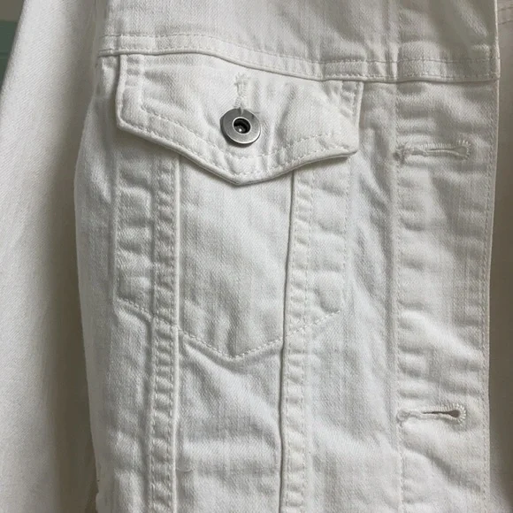 Jacket - Picture 3 of 4